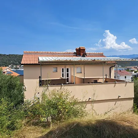 Apartments Vili Apartman Rab Town