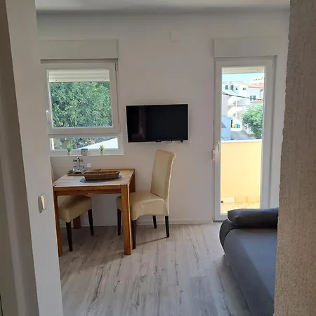 Apartman Apartments Vili