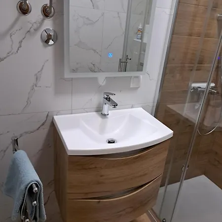 Apartments Vili Apartman *