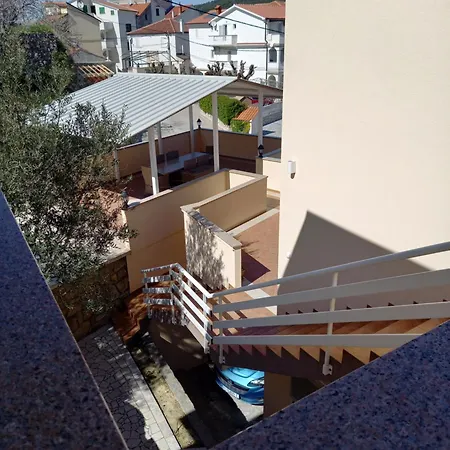 Apartments Vili Apartman *