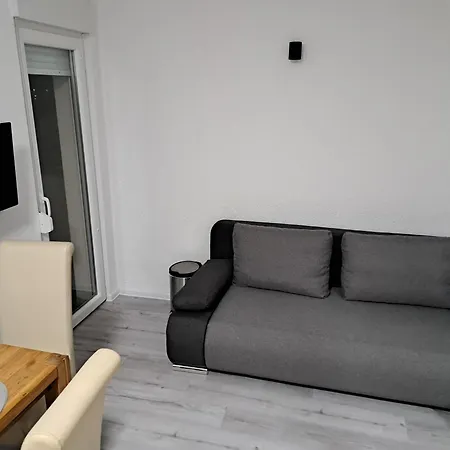 아파트 Apartments Vili *